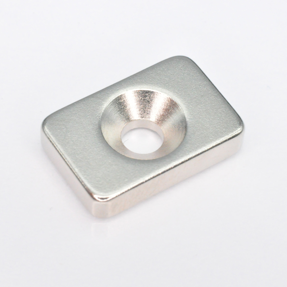 ネオジム磁石 プレートキャッチ 角型 15×10×3