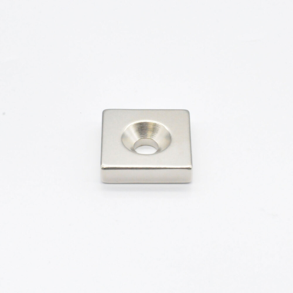 ネオジム磁石 プレートキャッチ 角型 25×25×6